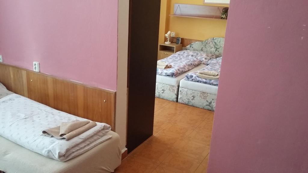 Garni Hotel Sonata Trenčianske Teplice Esterno foto